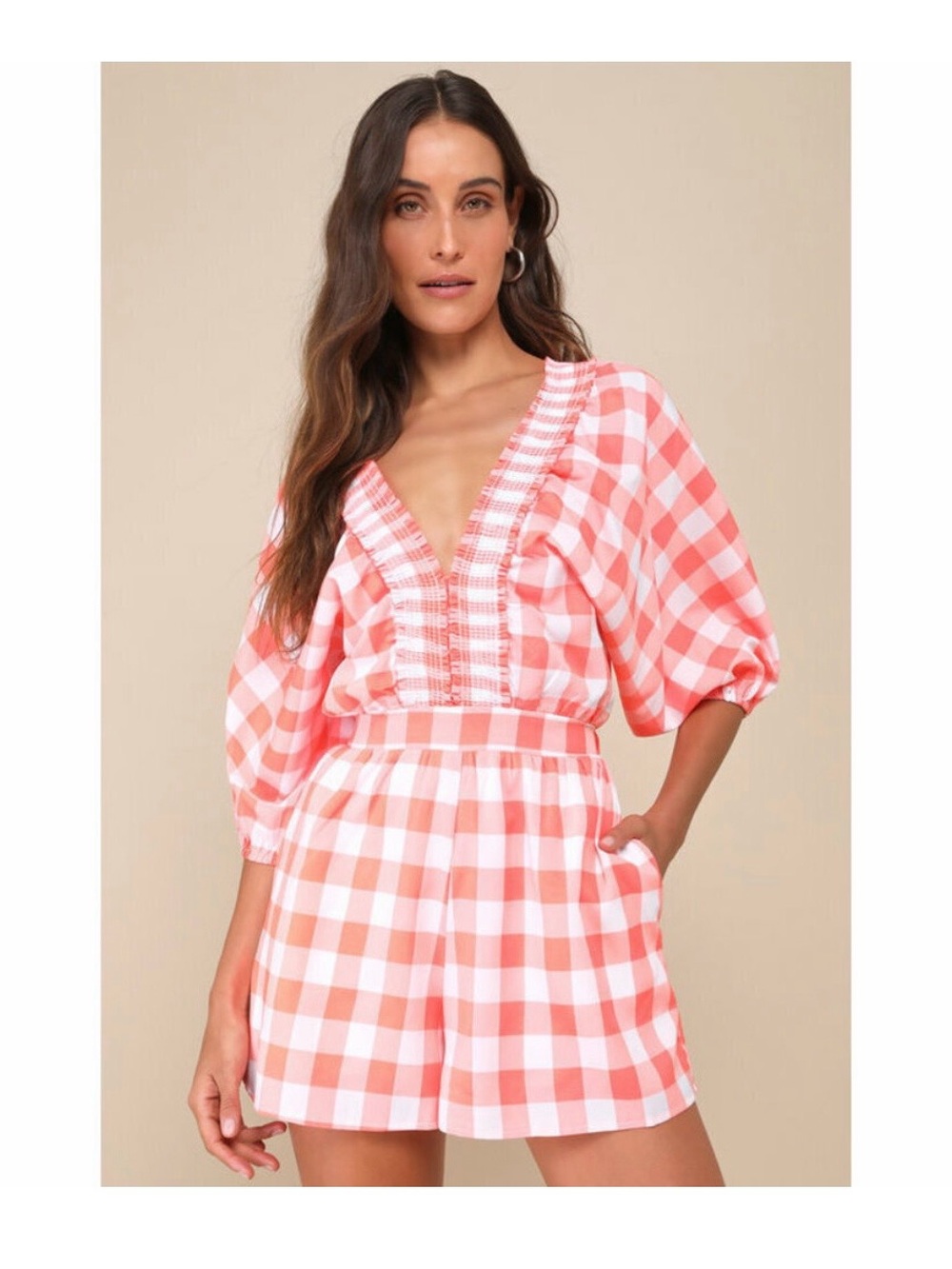 Lulu's Coral Tangerine
and White Gingham V-Neck Puff-Sleeve Top